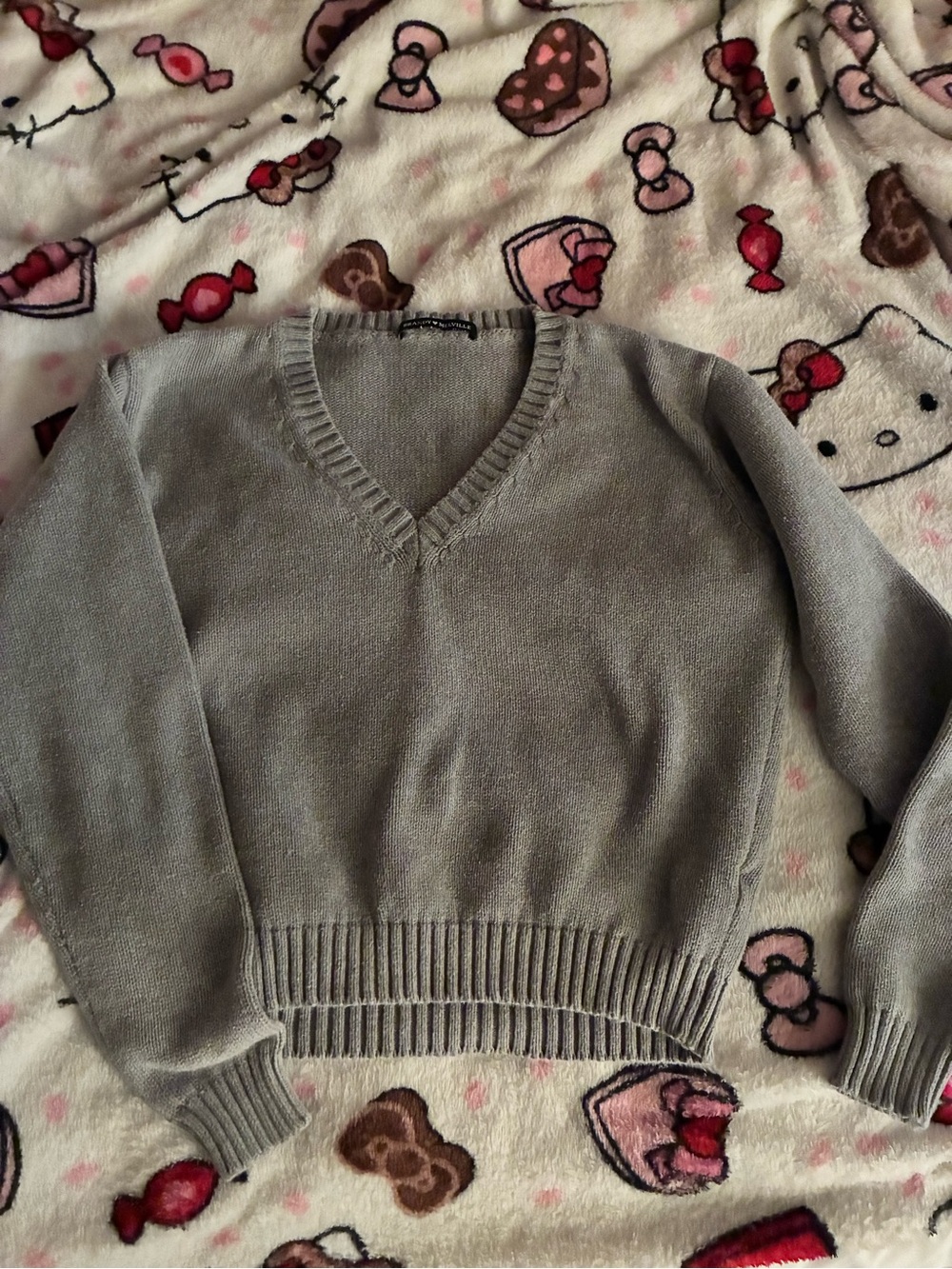 Brandy Melville Light Gray V-Neck Sweater